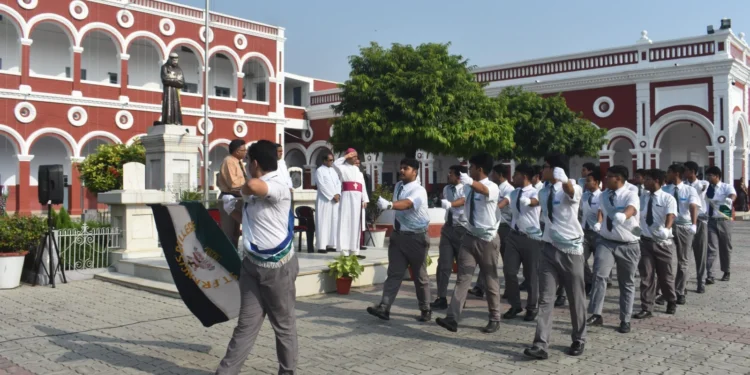 9 more Lucknow School Uniforms that might transport you back in time!